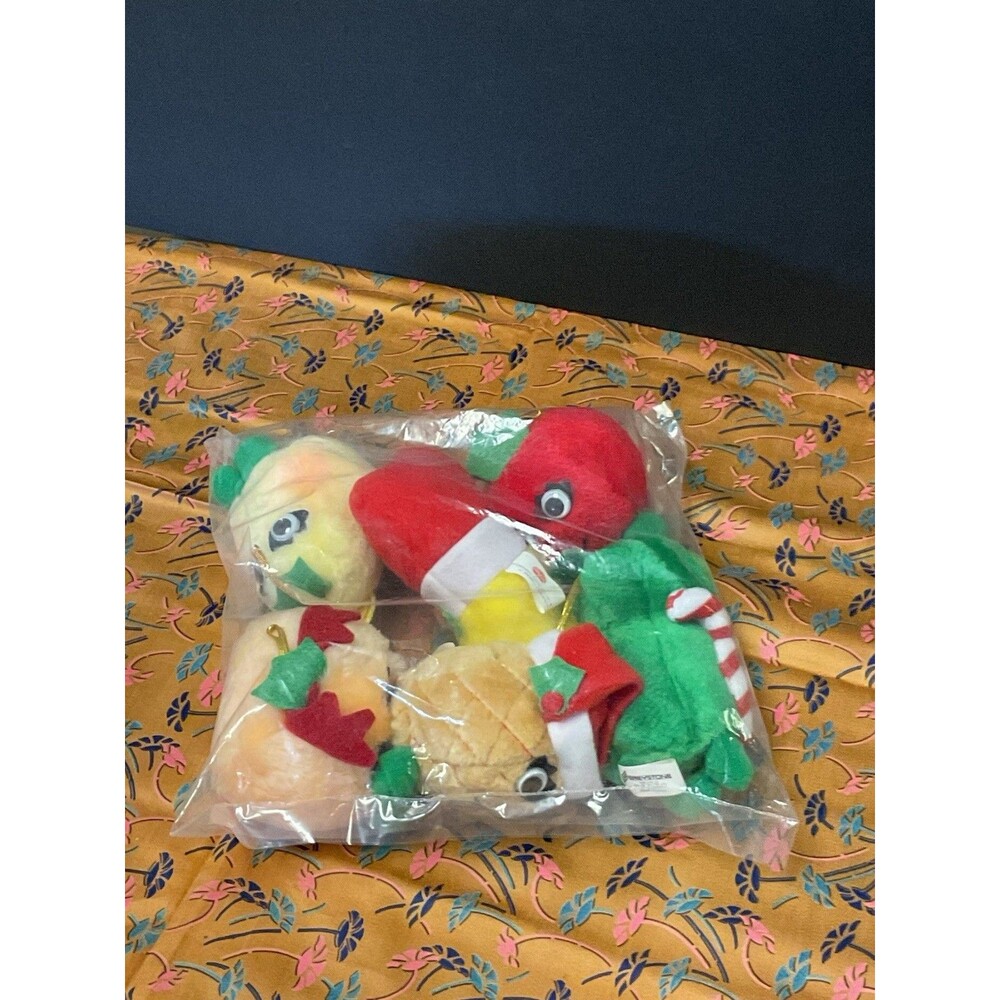 Set 6 Plush Del Monte Vegetable & Fruit Yumkins Christmas Ornaments 1991 ~ New